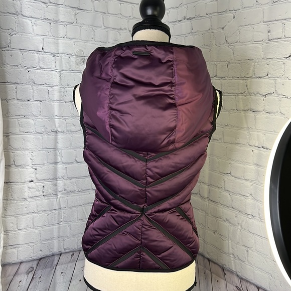 Blanc Noir: Silk like Purple puffy vest - Picture 6 of 9